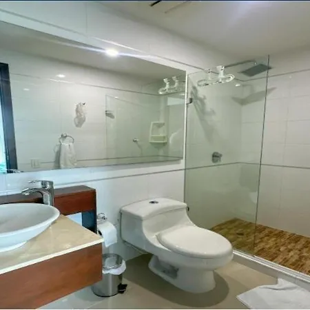 Apartamento With Direct Access To Cartagena's Cartagena