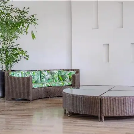 With Direct Access To Cartagena's Apartamento Cartagena